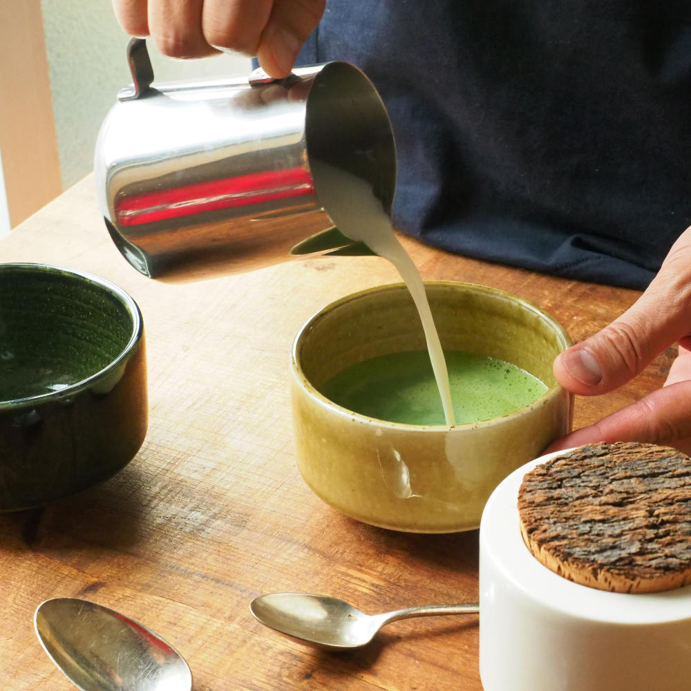 Minoware Matcha Bowls-www.Japan-Best.net-Oribe - Green-Japan-Best.net