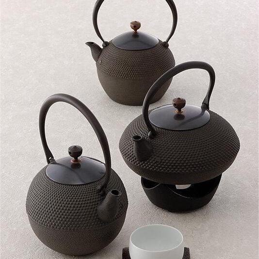 Chushin Kobo Cast Iron Tea Kettle Hikime